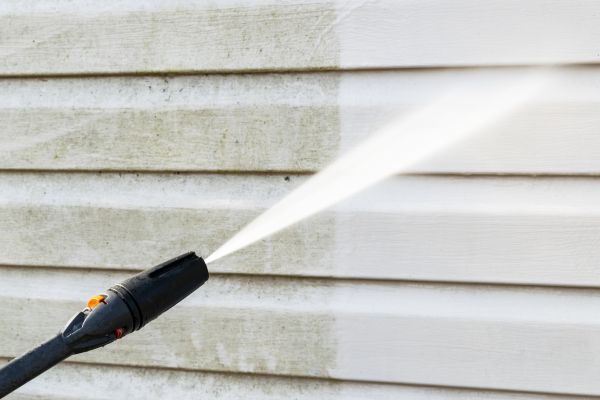 House Exterior Cleaning Service