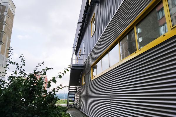 Aluminum Siding Cleaning Service
